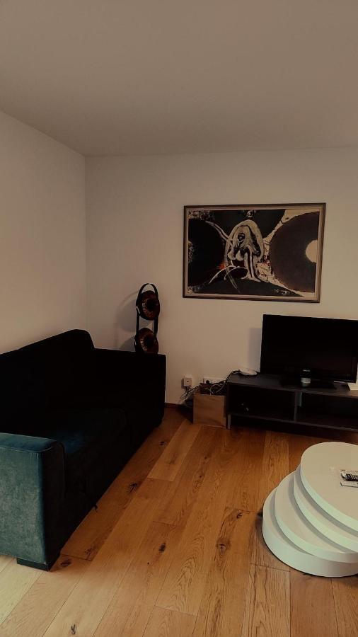 Spa Residenz Neusiedl Appartments 滨湖新锡德尔 外观 照片